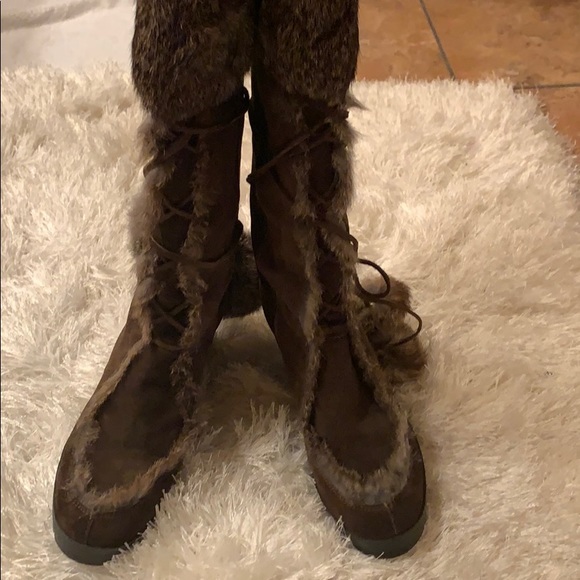 Coach Karita Suede Rabbit - Picture 4 of 8